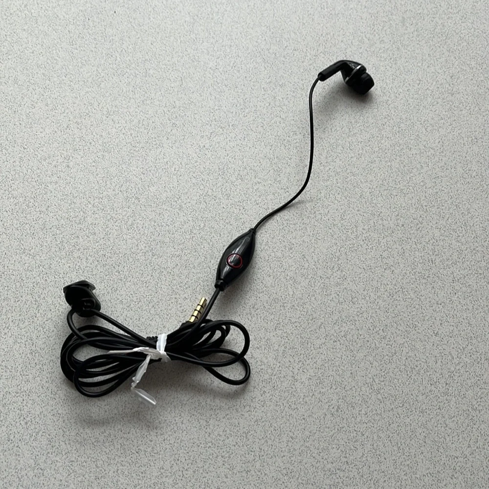 💻 Earset With Microphone